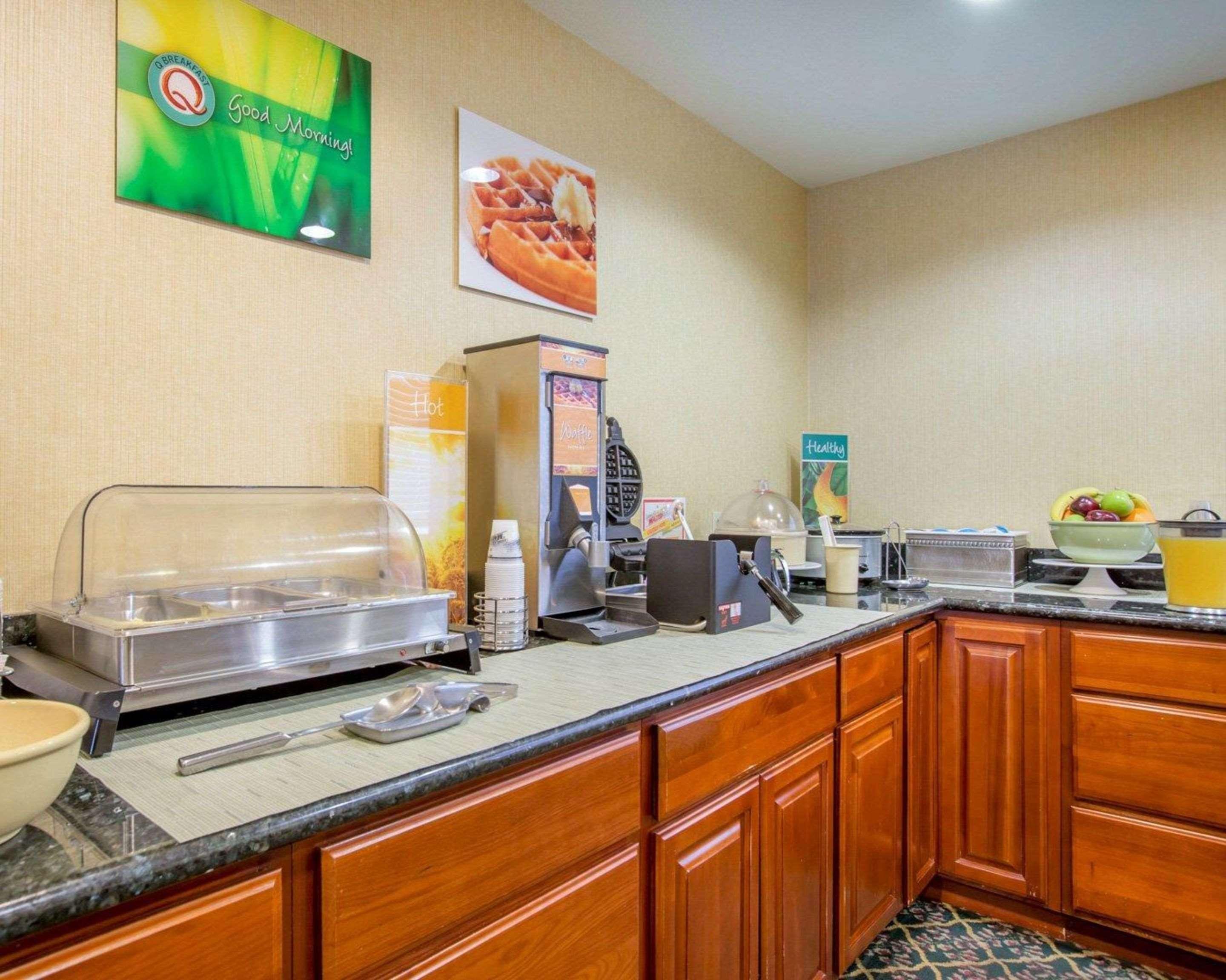 Quality Inn & Suites Weed Exterior foto